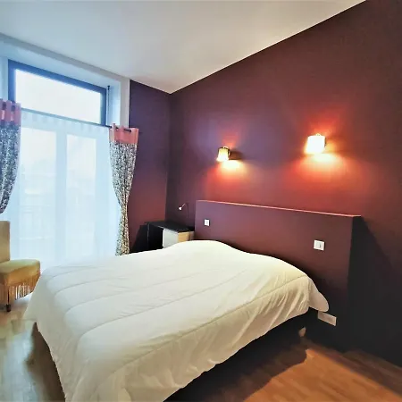 Appartement Superbe T2 Avec Balconnets En Centre-ville, 3***, Proche Thermes Et ! - Fr-1-555-47